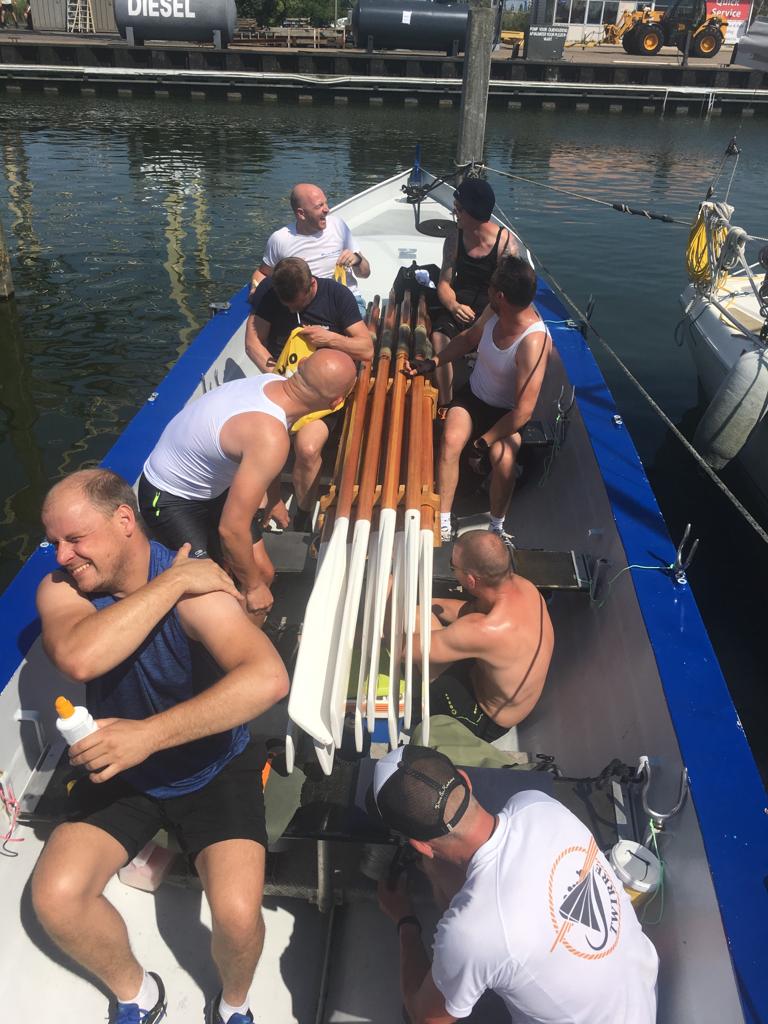 Twirre1's tweet image. Zootsie ongeregeld #Kika #ActaMarine