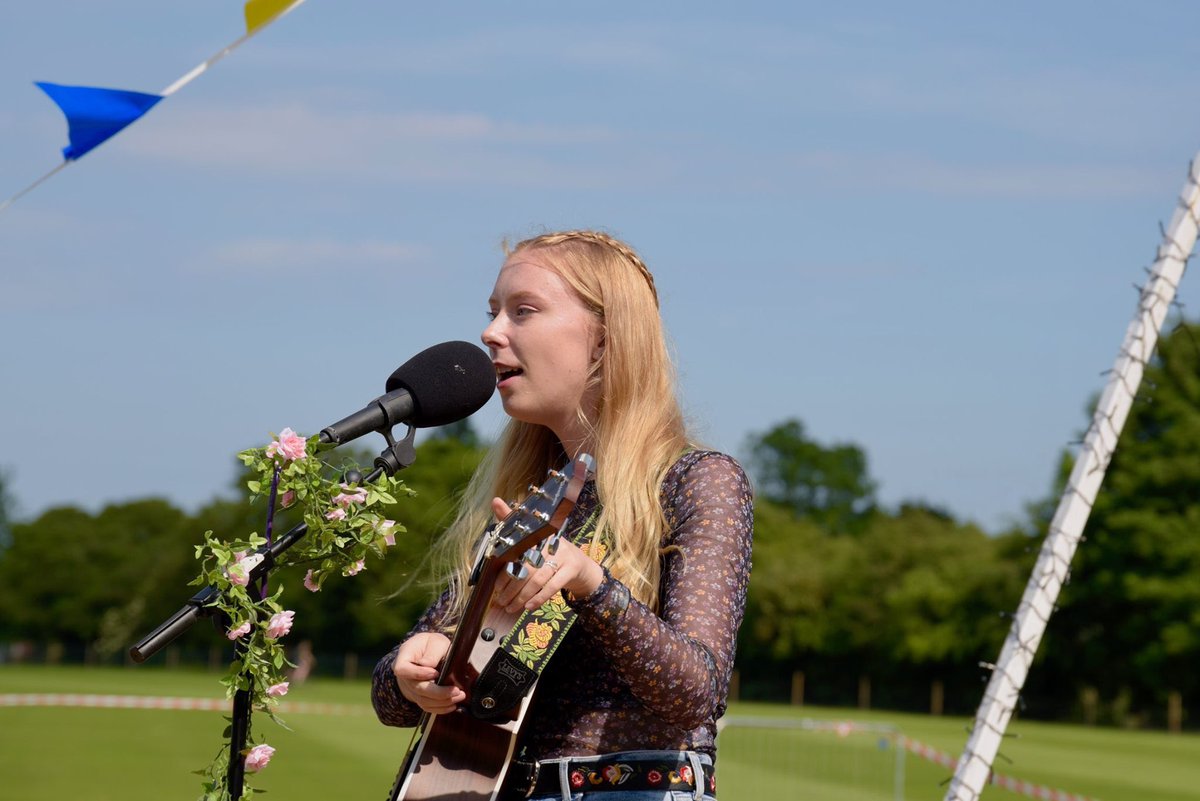 Outfields Music Festival 2019 was something really special.
Thank you to everyone who organised and put together such a fun festival❤️❤️

📸: Chris Smith