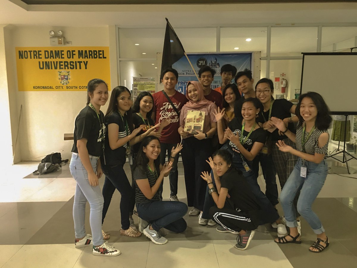 ndmujpia's tweet photo. The fire of friendship radiates as we come together as one. We are stars that lit up the dark void of unknown possibilities and we continue to ignite for each other. 

 Let us trail blaze the path to success! As one. As a family. Alab JPIA!

1/3
#AlabJPIA
#LAGABLAB
#NDMUJPIA1920 https://t.co/K1h4nqlaiJ