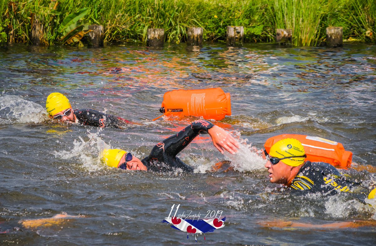 svfotografie's tweet image. Wat is het een Held! 
Go Maarten!!!! 👍 gemaakt door @svfotografie #friesland #pietsweer #hindeloopen @mvdweijden #weer @Friesland_ @WaldNet @lc_nl @SneekerNieuws @telegraaf @NOS @HartvNL @IamNikonNL @grootsneek @pietsweer @BuienRadarNL @weeronline @frieslandtips @RTLnieuws
