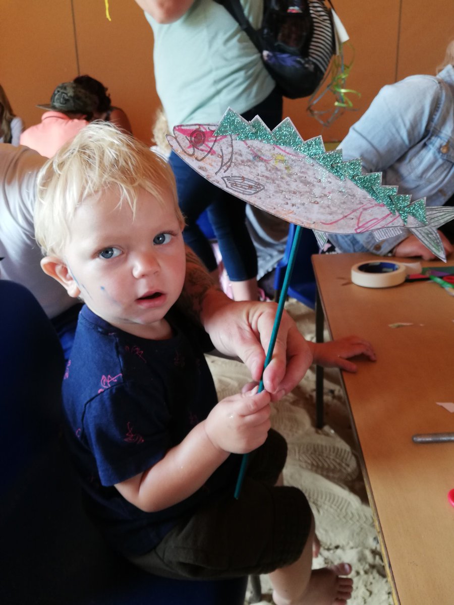phoebewingate's tweet photo. #FishOnAStick gallery @FirstLight_Fest @timetidemuseum #willweget200? https://t.co/DLA5cpgwo3