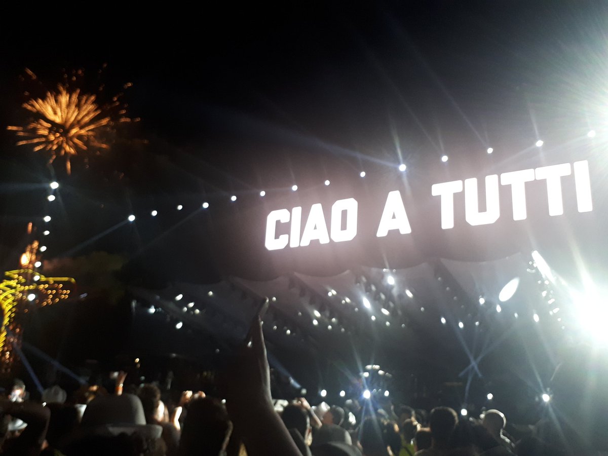 Caterin79's tweet photo. Giornata meravigliosaaa#partylikeadeejay https://t.co/jRXbMl3P3y