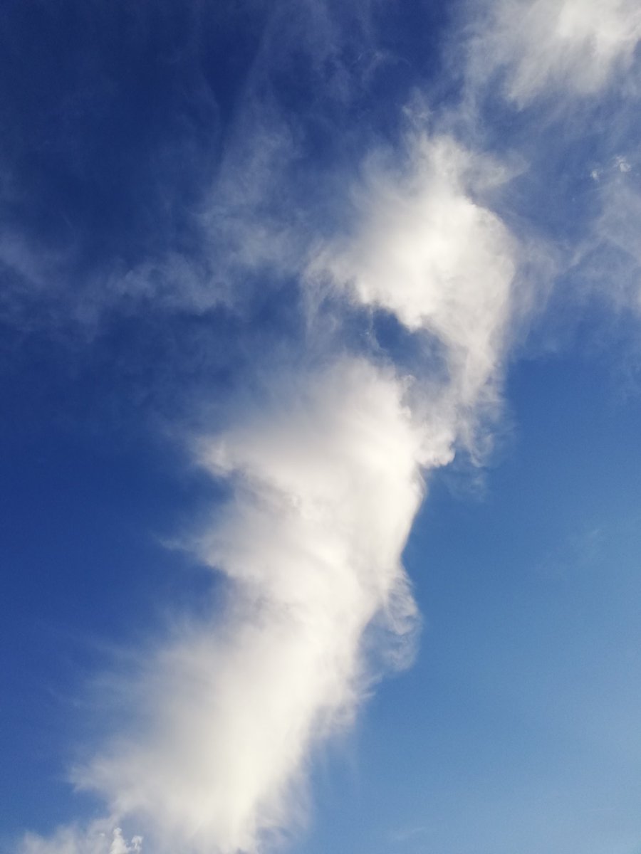 SiriusEsp's tweet photo. #Facecloud 20th of June 2019. #Spain @StormHour @ThePhotoHour @ecazatormentas https://t.co/vAovwjY56C