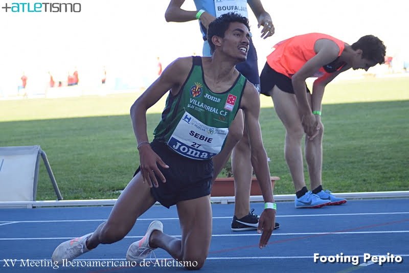 En el pasado meeting Iberoamericano, Moha (Mohamed Redie Sebie)reventó el crono dando un paso de gigante en su carrera deportiva. Desde el principio con nosotros y el otro día paró el crono en 3:41.50 en el 1500. ¡¡Enhorabuena Moha y Llorenç!!!  #MeetingIberoamericano #Atletismo