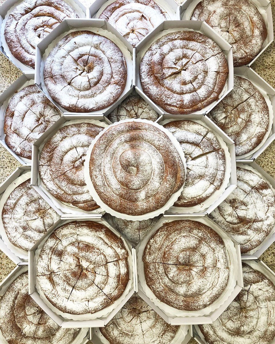 Gracias un año más por confiar en nosotros, por una buena causa @aeccbalears @aecc_es #ensaimada #mallorca #gastronomia #gastronomy