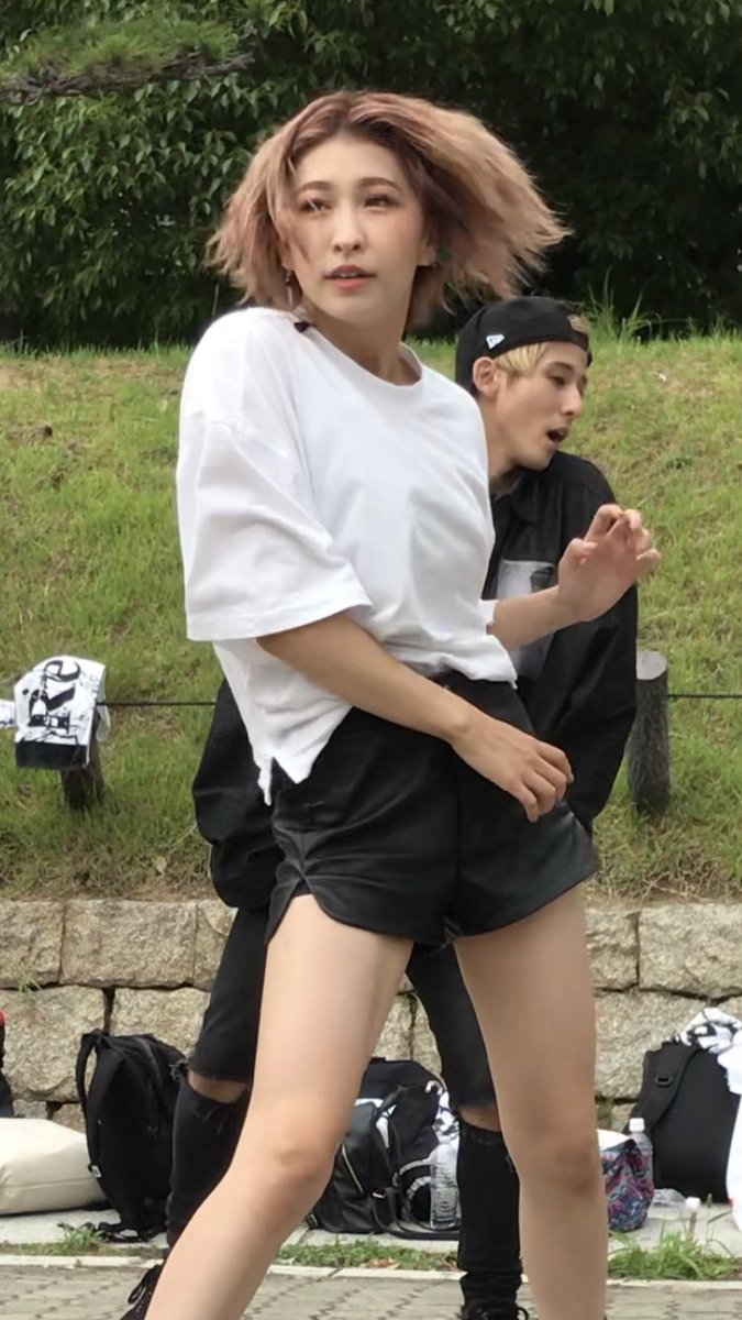 maruegao7R's tweet photo. #FREELIVETOUR2019 #Vol74 
#なんばhatch #大阪城公園 #城天
#Re_complex #リコーン
#田中優衣子 https://t.co/7tJBMzDP6y