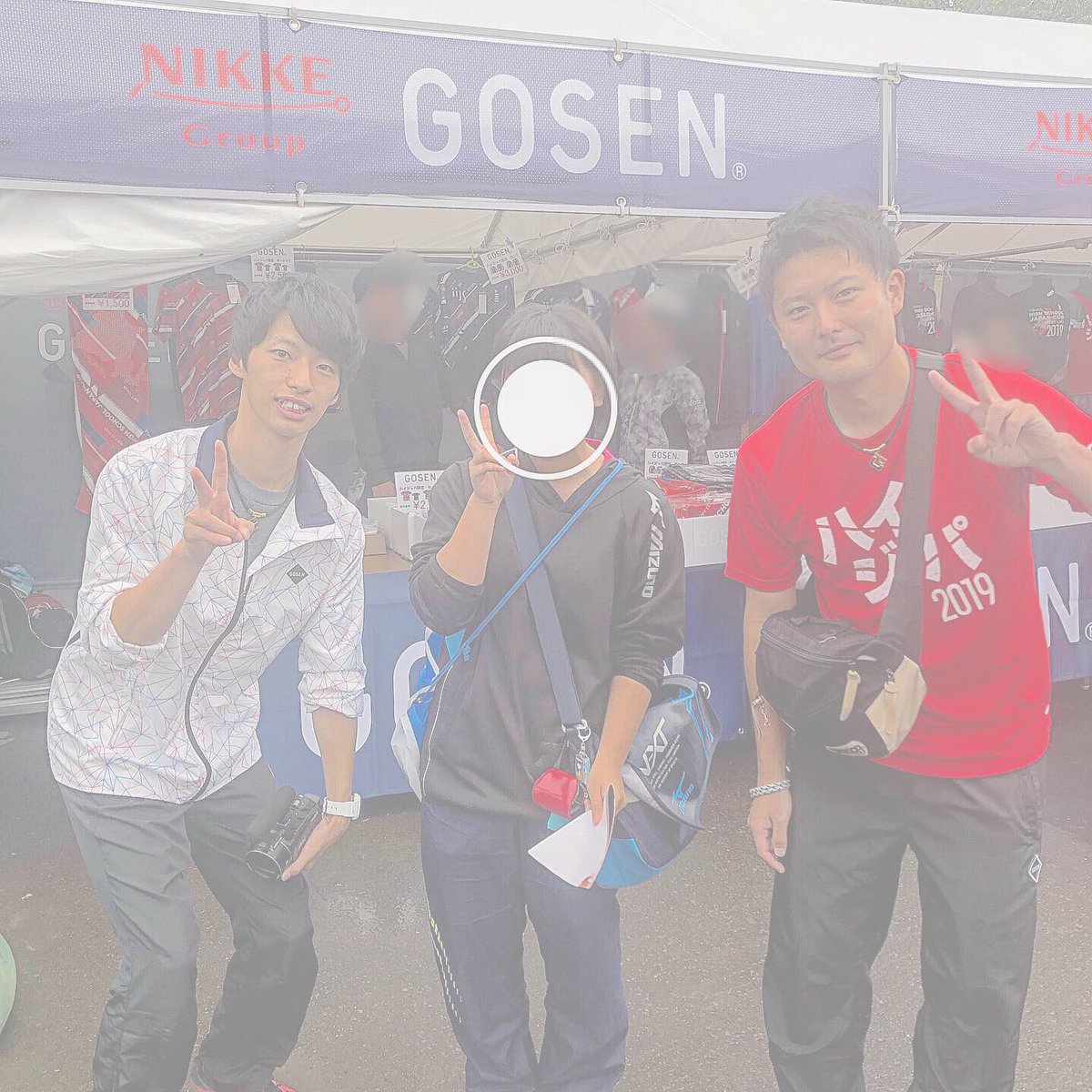 Panda_0820's tweet photo. ハイジャパ見学に行ったらまさかのあゆタロウさんとれんにゃんさんに会いました！

憧れの人と握手＆写真を撮ることができて嬉しかったです😊💖
ありがとうございました！！

ツイストもっと上手くなるように頑張ります！！💪

@ayutarou_yu 
@rennyannyan_ayu

 #ハイジャパ2019 https://t.co/3zQxY3sv9a