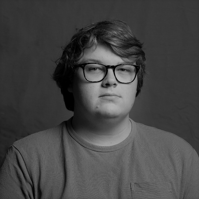 registheatreco2's tweet photo. ⭐PRODUCTION TEAM⭐ Artistic Director &amp; Producer @OllieTurner2  "I chose #CarrietheMusical because of the incredible score &amp; the amazing challenge! It's not just about special powers, it's about oppression in society, bullying &amp; our desire to fit in’".

https://t.co/PDwkedELwx https://t.co/VxTMWNpPIv