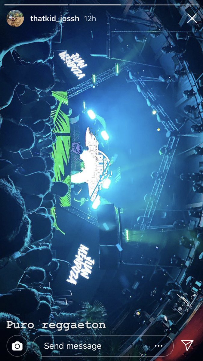 WormWillis1's tweet photo. Spring Break Island 2K19 #ZrceBeach #SpringBreakIsland https://t.co/klzx5pvAgp