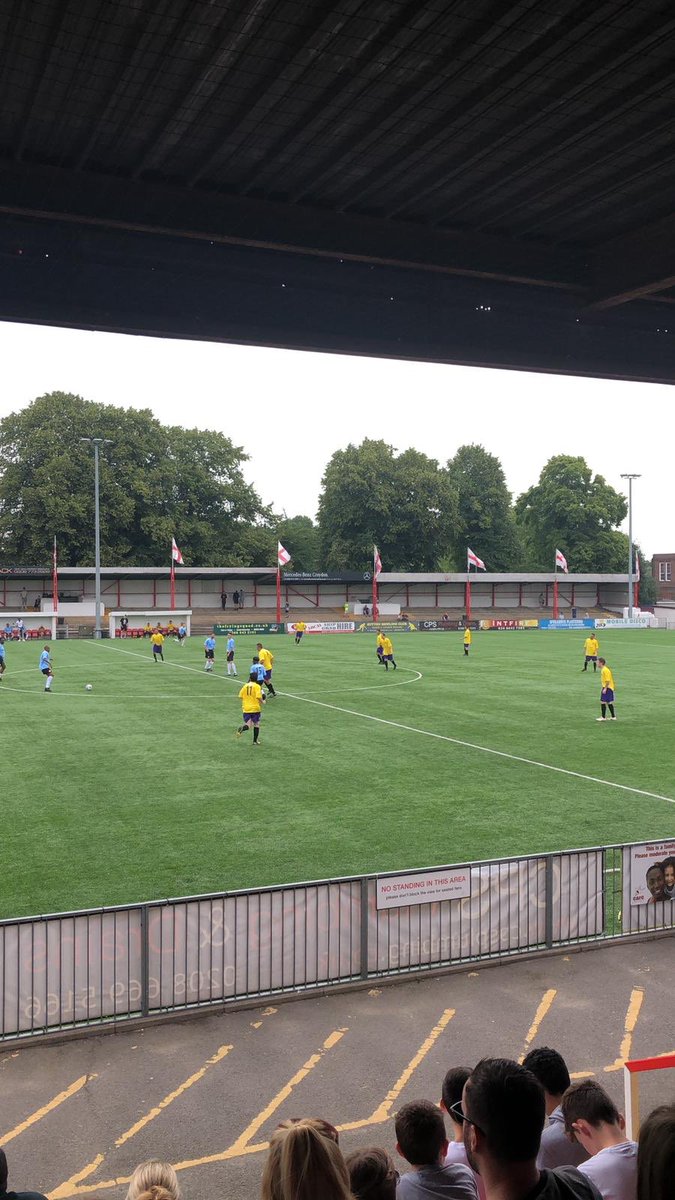 <a href="/CarshaltonA_FC/">Carshalton Athletic FC</a> So im at a local charity match amazing day .Well behaved dogs welcome on a lead
