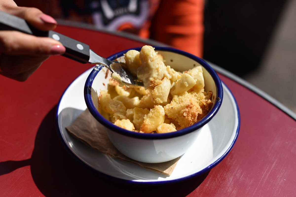 Make it a side of #macncheese #chickenshop #londonfood
