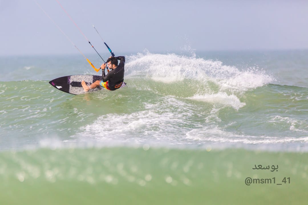 #رأس_السويح #هل_تعلم بأن السائح يعتبر هذا الموقع الأفضل لممارسة رياضة ركوب الأمواج #الركمجة #وهل_تعلم بأنه من أفضل المواقع بالسلطنة والخليج على الإطلاق لهكذا رياضات؟

٢٠١٩/٦/٢٢م

نعم أنها ولاية #جعلان_بني_بوعلي مواقع سياحية مُميزة وفريدة من نوعها لا ينقصها سوى الأستثمار #فأين_هو؟