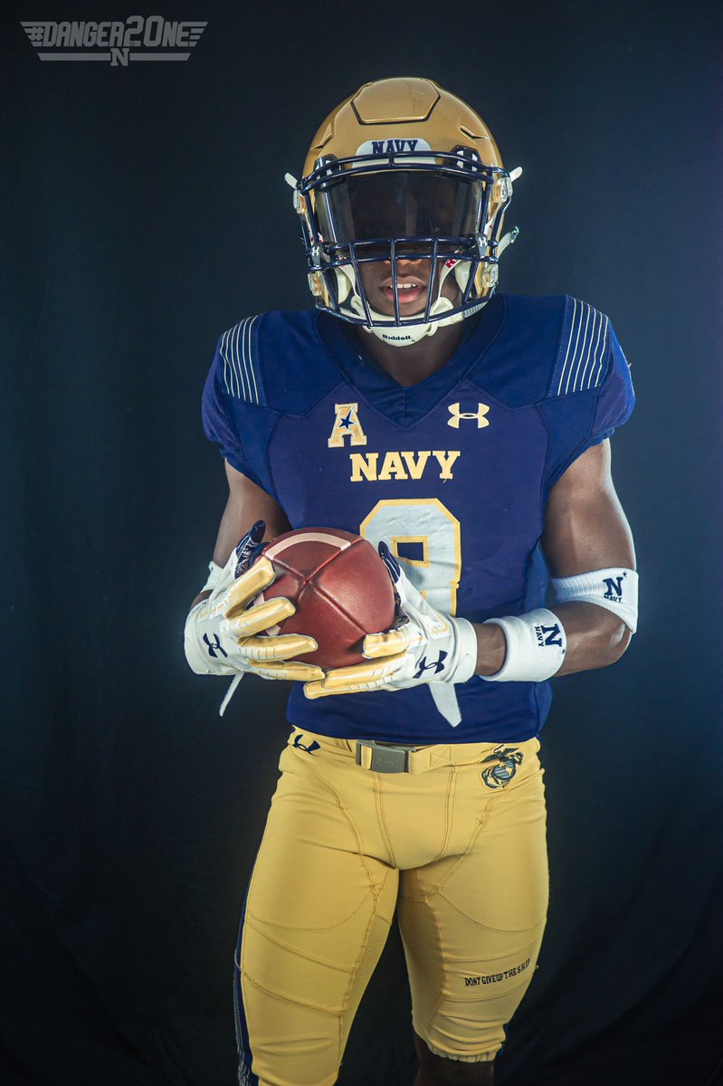 AminHassan81's tweet photo. Committed!!!!!! @NavyFB @NavyAthletics @NAVYCoachKen @NavyFBRecruits @CoachORourke @CoachJoeDuPaix @TheMidReport @GulliverFB @sims_coach @Gulliver_AD @AntonHall24 @Rivalsfbcamps @FLUST6 https://t.co/YhsujKSZhz