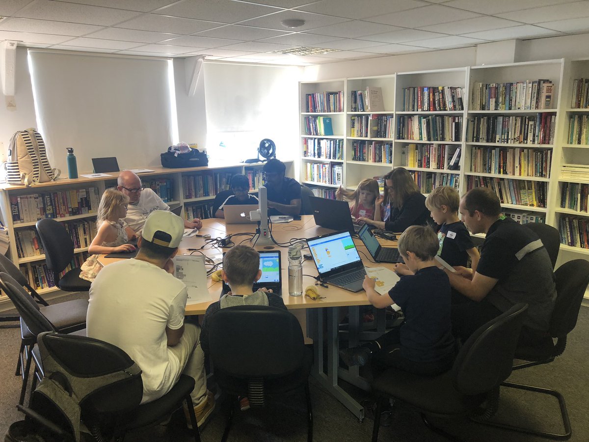 tnmoc_coderdojo's tweet image. We had a fun filled morning @Tnmoc today at the dojo! We were building games in Scratch, Python and using the Microbits and Raspberry Pi as well. We hope everyone enjoyed themselves 👍 #coding #coderdojo