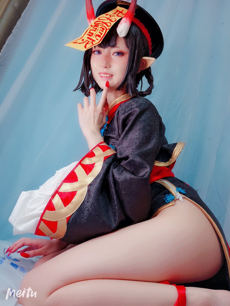 小漾樣 Cosplayer 感謝各方大神幫我出老婆最近狂出本命哈哈等我嚕完道具再來拍正片 Fate Fgo 酒吞童子