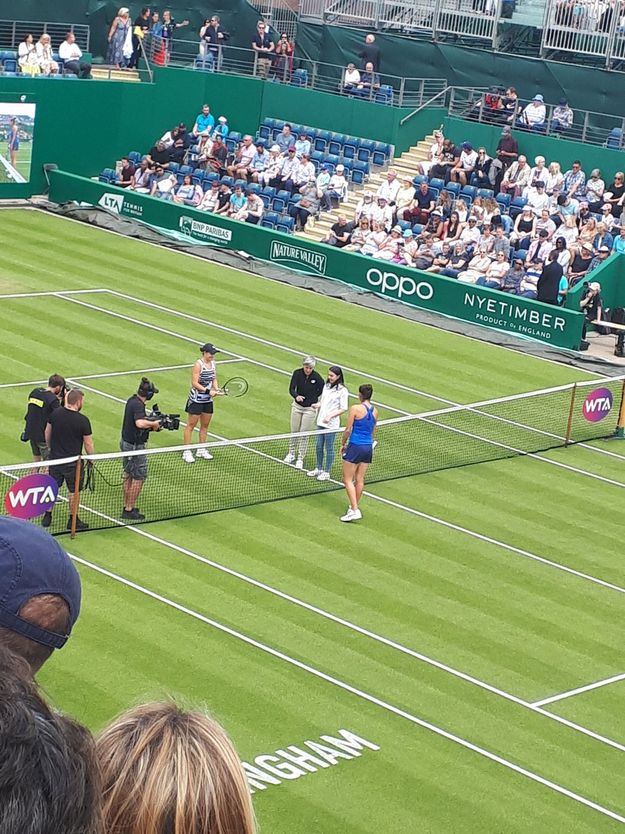 ForwardFactor's tweet photo. HERE WE GO 🎾

After 7 days of world class tennis @ashbar96 takes on @juliagoerges with a win for Barty yielding a career 1st no. 1 seed spot 🏆#naturevalleyclassic #wta https://t.co/Ja0qN5EcW3