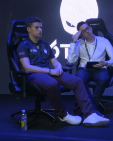 Kmen007 Clash Royale tweet media