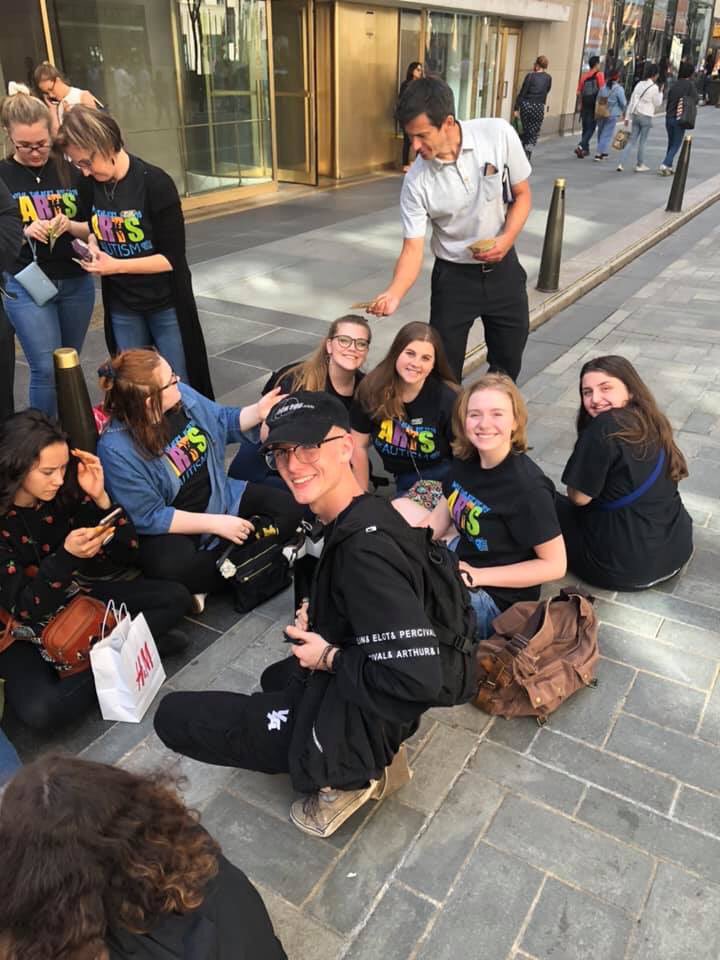 MicheleHelmink's tweet photo. I think she’s having a blast in NYC!! Benefit show is tomorrow night for #ArtsforAutism 🧩🎭🎶 https://t.co/6NWeiOQjGP