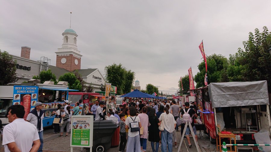 アディダスのアウトレットセールが激安だと話題に 実際に行って価格をチェックしてみました 佐野プレミアムアウトレット 周辺スポット案内 観光 買い物 グルメ