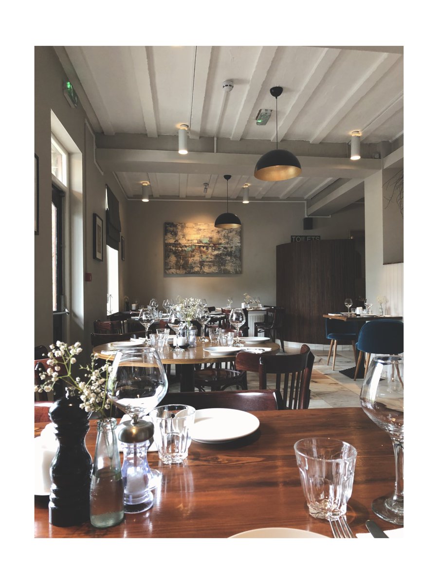 SantoniOsteria's tweet photo. Ready for a Sunday service! #happyhour #junemenu #santoniosteria #osteria #yorkshire #italianrestaurant #localproduce #italianwines #craftlagers #neapolitanpizza #pastadigragnano #leedsblue #yorkshirepecorino #freshseafood #cicchetti #spritz https://t.co/T9MgG8d7oX