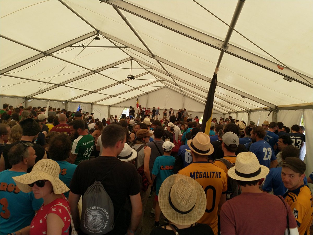 HlneDuval2's tweet photo. #WinckelmannCup #football #Archeologie #inrap
Les Mirabelles Mécaniques sont fières d'être 19e/52 au classement final. Et bravo à nos collègues et amis du Spartak-la-Courneuve d'être arrivé 49e ! https://t.co/WjtftVriBG