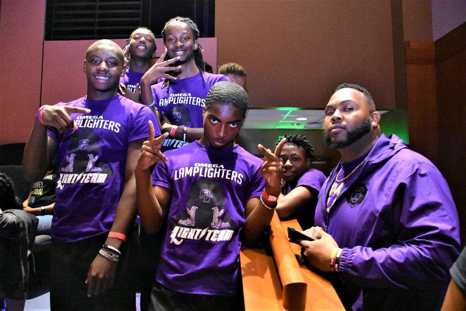 TheRoyleKing's tweet image. My 🥇 Trophies 👑. 
#weLeadTheWay #OmegaLamplighters #LightTeam⚡️ #CrownsOnly👑♎️ #DaVillage