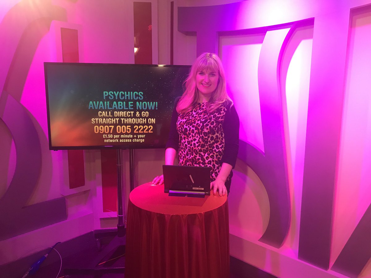 LauraAlexandra8's tweet image. On air @PsychicToday until late - tune in if you fancy! X #sky680 #psychictoday #sundayvibes