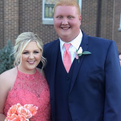 Paige_Howard's tweet photo. #NewProfilePic https://t.co/dsTY2OAqEG