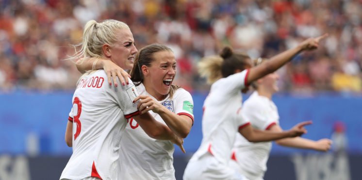 ReadIntFootball's tweet image. 🏴󠁧󠁢󠁥󠁮󠁧󠁿 Take a look at our #Lionesses player ratings from the 3-0 win over Cameroon!👇

bit.ly/2ZBJklu