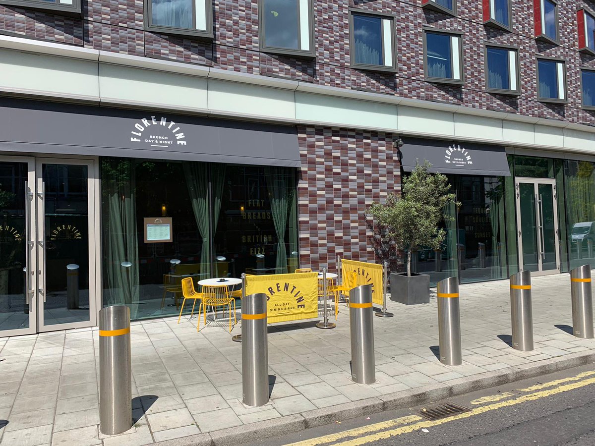 Radiant_Blinds's tweet image. Park Plaza Hotel, London #FixedFrame #HotelAwnings #RadiantBlinds radiantblinds.co.uk/park-plaza-hot…