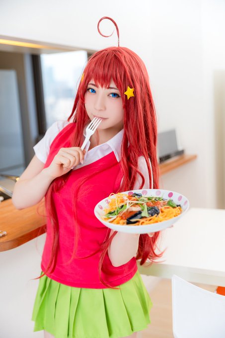 Twitterのコスプレ画像3