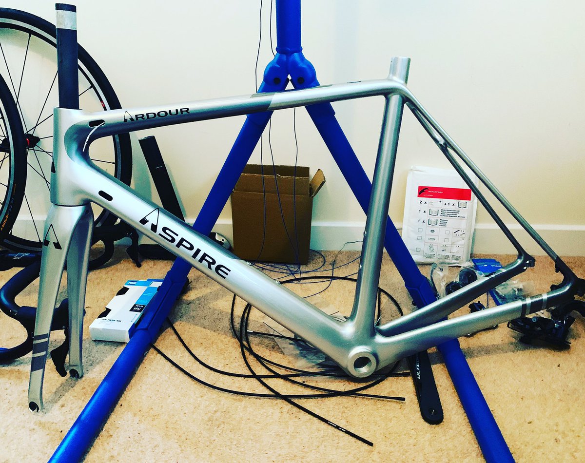 Next #Ardour build. 

#custom #yourbikeyourway #oneoff #cycling #triathlon #sportive #roadracing #TT #Tri
