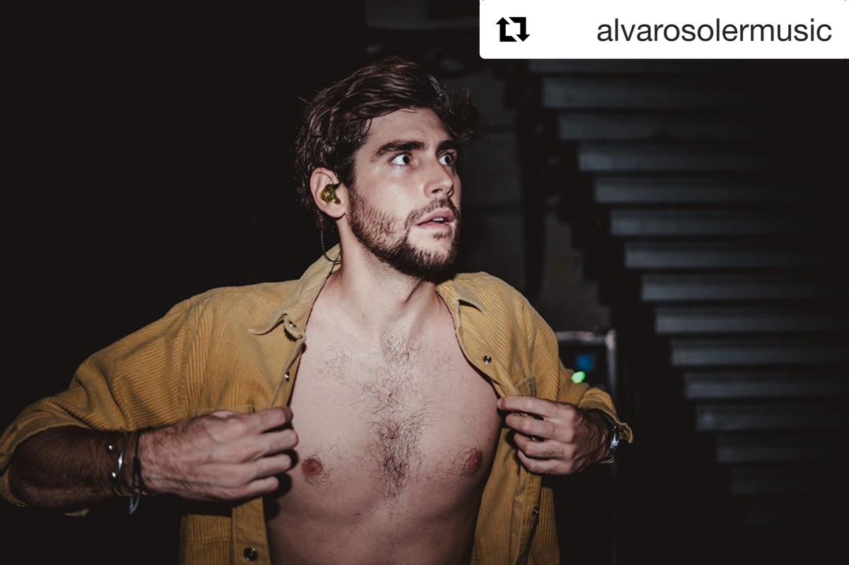 team_soler's tweet photo. The adrenaline before going to play on stage is one of the most incredible experiences that I’ve ever lived! Tonight Vienna!! @inselfest 🎉🙌🏼
@asolermusic #alvarosolermusic #alvarosoler #teamsoler #summertoursoler https://t.co/uEaU925Cn0