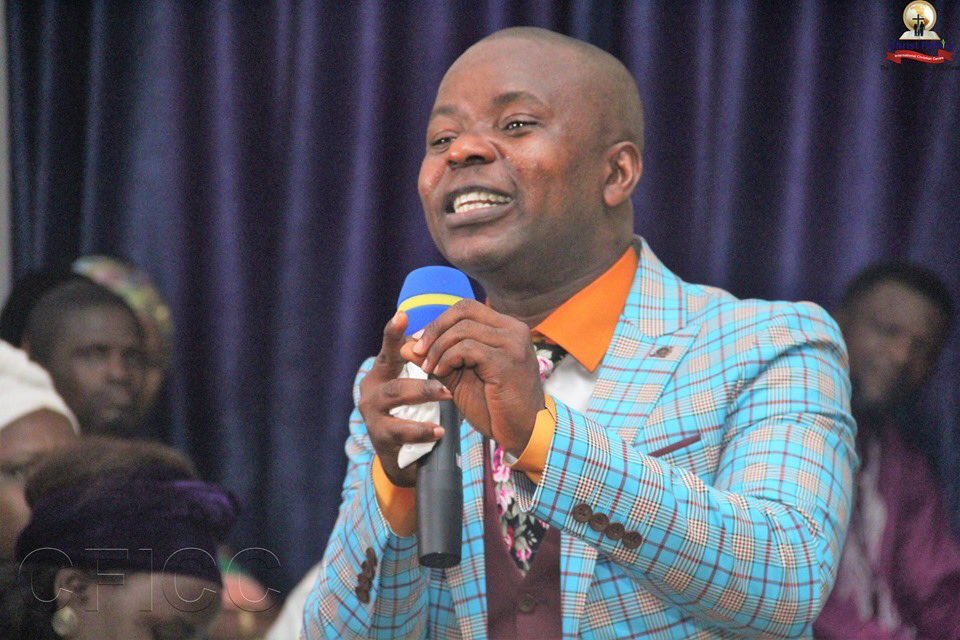 CFICC_NG's tweet image. I decree, anyone been used by the devil in your father’s house against your business, career and destiny is casted out. Spirit that wants to take your life because you are under this grace, you are saved in Jesus name.
#PropheticDeclaration
#DeliveredFromEvil
#ProphetSolomon