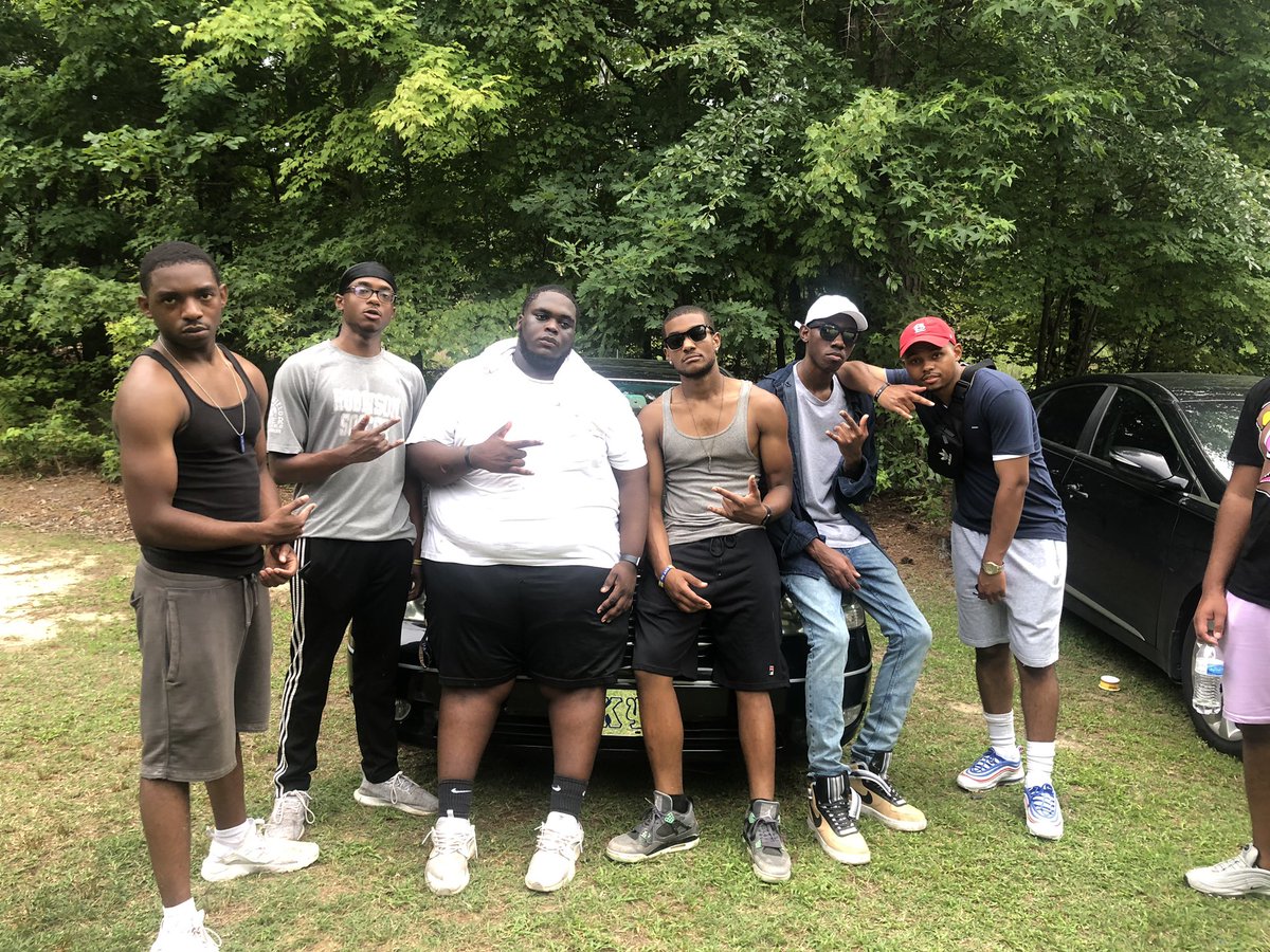 aka_finesse's tweet photo. Just in case y’all forgot ... ZETA SIGMA 🔱8️⃣5️⃣ #COOKOWT https://t.co/M0ZbfAVLab