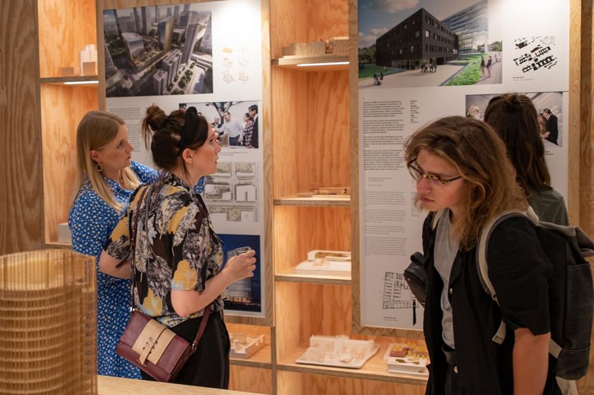 AEDES EXHIBITION | Konzept + Atmosphäre, Gerber Architekten
19 June - 8 August 2019

If you are in the Berlin area, don't miss it! Opening hours on our website

Photo: Marco van Oel

@gerberarchiteken #gerberarchitekten #germanarchitecture #photooftheday #architecture