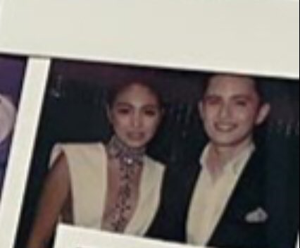 What caught my eyes in Nadine photos.Part 3