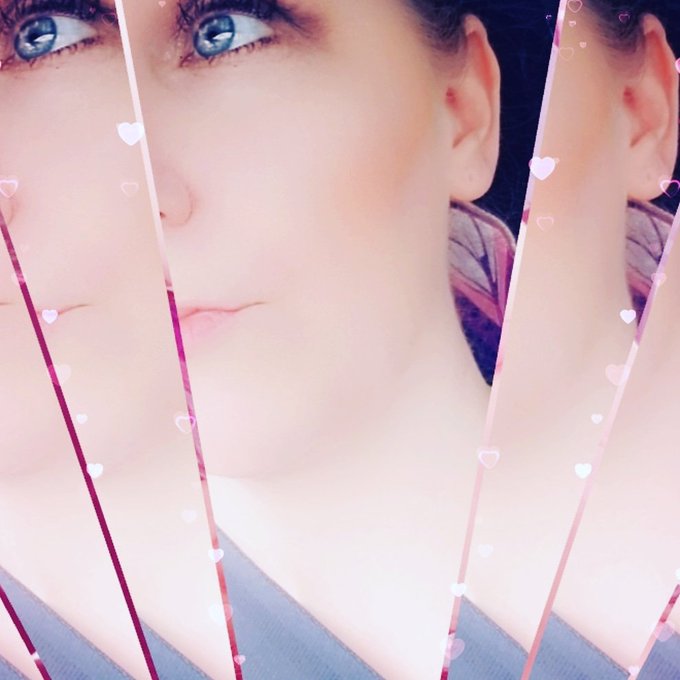 Sunday thoughts:  1. You are not a true sub if you send tribute and expect ANYTHING in return. 2. You<a href="/tag/findom"class="tags"><span>#findom</span></a><a href="/tag/findomme"class="tags"><span>#findomme</span></a><a href="/tag/financialdomination"class="tags"><span>#financialdomination</span></a><a href="/tag/godde"class="tags"><span>#godde</span></a>