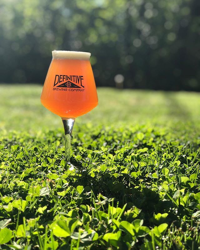 definitivebrew's tweet photo. Who’s ready for this beautiful summer day? Boot camp with @prime360 starts at 10:30am with beer to follow. Come get some sun on Industrial Way and enjoy the day! See you soon!
#bootcamp #beerworkout #portlandmainevents #patiodays #industrialway #definiti… https://t.co/SVhUbNWbl8 https://t.co/ygLBGFrqNp