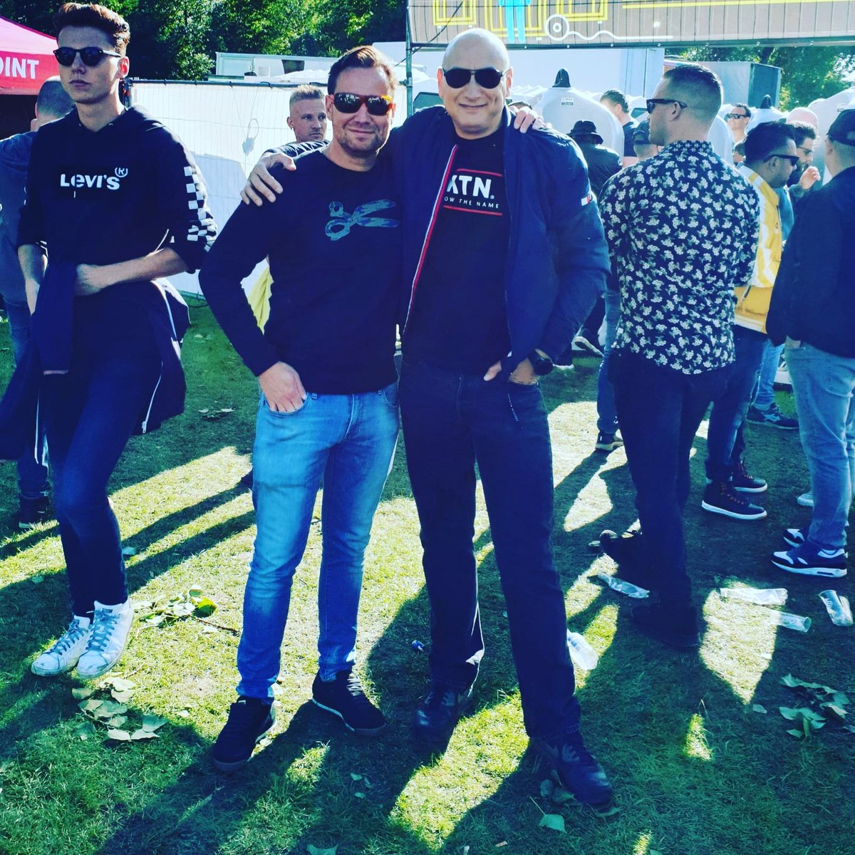 Knowtname's tweet photo. Our ambassador DJ Armand wearing Know The Name at Boothstock, https://t.co/bVIa2wUcFK #knowtname #prinsport #ourlogoyourtalent https://t.co/X8XOR2ozEz