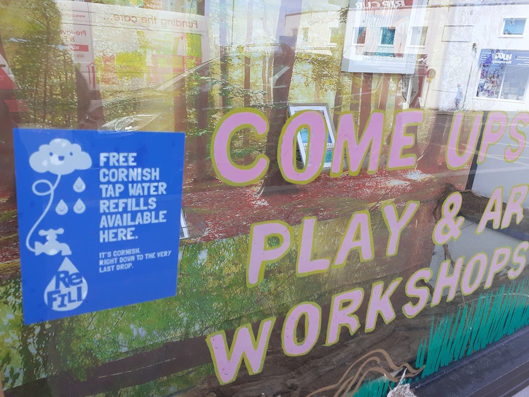 TreehouseNQY's tweet photo. We have signed up to the #Refill scheme through @PlasticFreeNQ 

Come in and enjoy a #Free glass of Cornish tap water and #fillup your #reuseable bottle! 

Lets beat that nasty plastic! 

#refill #reuse #reuseablebottle #reducereuserecycle #reduce #recycle #Newquay #LoveNewquay https://t.co/rguen3m9pu