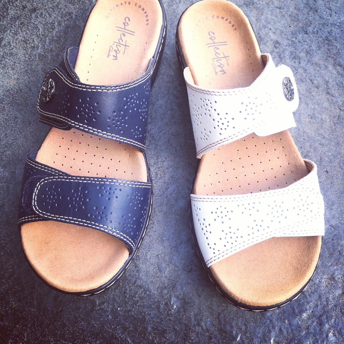 This lovely little slip on by Clarks is fully adjustable. Perfect for a slimmer foot! Light and supportive Ortholite footbeds will keep you going all day long! 💖 #clarks #comfysandals #summerdays #astepaheadfootwear #yyj #yyjlocal #shoplocal #shopuptown #woodgrovecentre