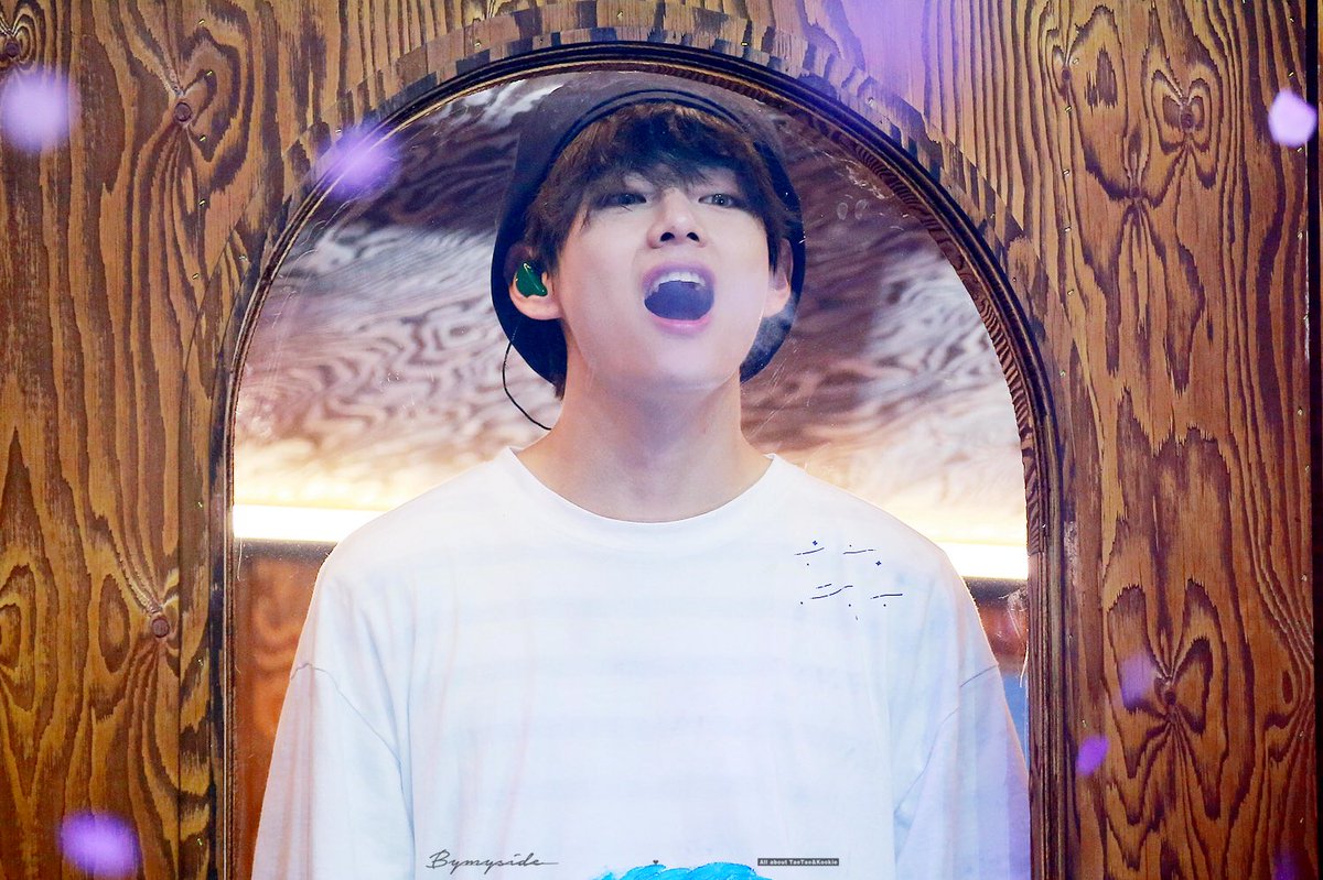 V BTS