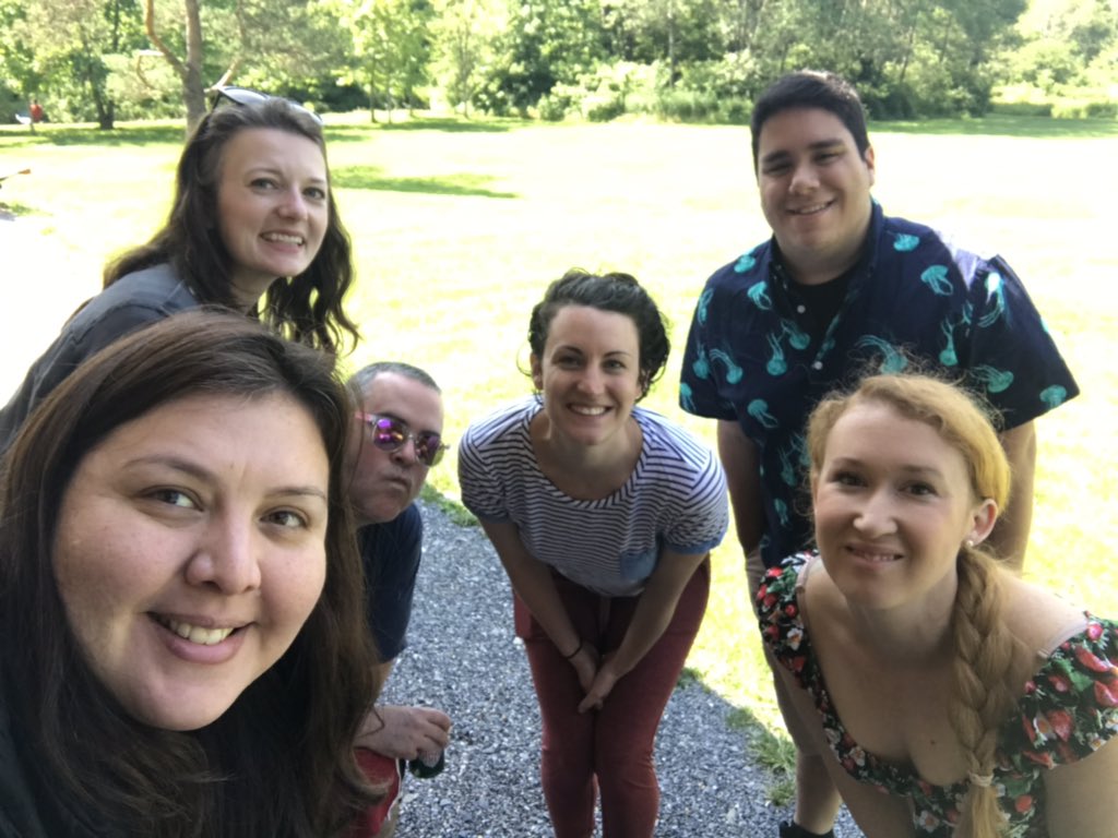 Ofeliamv23's tweet photo. Last day at #writercamp #refusingtoleave @beckybarnard @MattPerez18 @emargaretbrewer @livesinpages @KristaDiamond #writingcommmunity @barrelhouse https://t.co/8Jv18ialuA