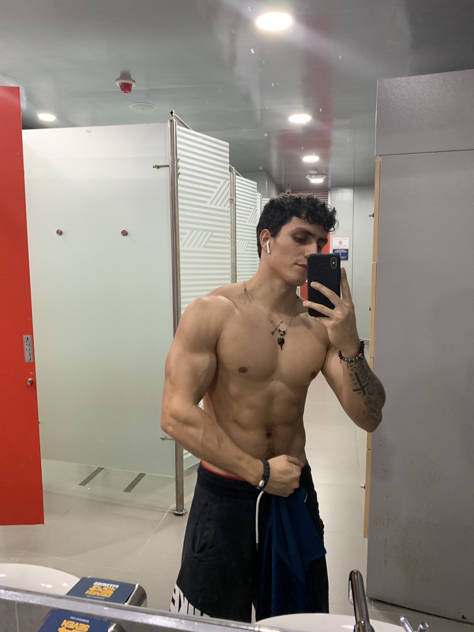 TW Pornstars - Spartacozz. Twitter. Exclusive content -> 💪🏻. 4:23 PM