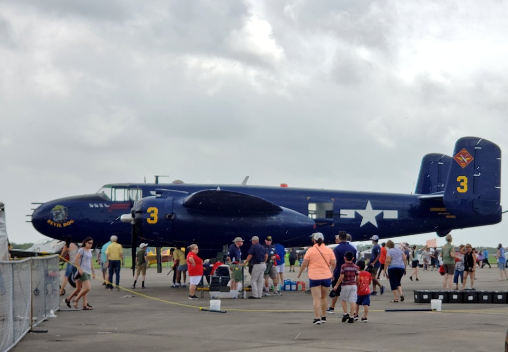 evamcgoldrick's tweet photo. CAF AIRSHOW 2019 #RGVTRUCKSQUAD 🤩🤩🤩🤩🤩#TXVS @irvingtrujillo7 @lpena0890 @sidney_orive @OlierTracy @AnselmoDelgado4 https://t.co/uFUn0e5GFM