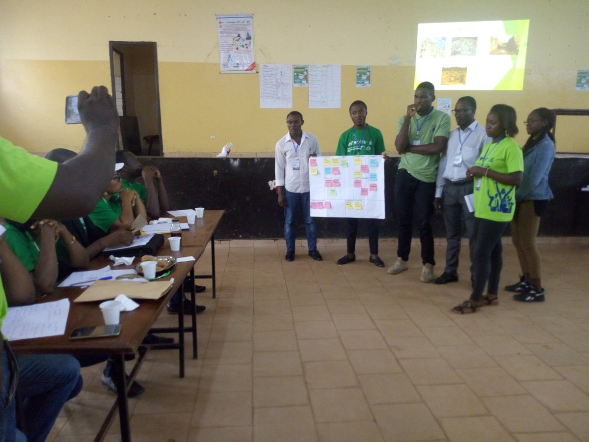 This startup offers you an ecological paper based on banana trunk instead of trees and aims to fight against deforestation.
Rock #MySustainableRevolution #GSWSR #Ebolowa 
Cc <a href="/GSWSR2019/">Global SW Sustainable Revolution</a>