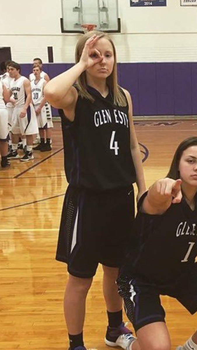 Happy birthday to our incoming freshman 🗣“SHOOOOOOTAAAAHHH” aka  <a href="/kirsten_click4/">Kirsten</a> 😂 Hope you have a great day! #PressU