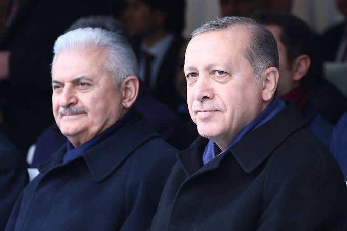 Biz sizden razıyız, Allah’da razı olsun yüreği güzel insanlar.. <a href="/BY/">Binali Yıldırım</a>
<a href="/RTErdogan/">Recep Tayyip Erdoğan</a>

#HelalOlsunBinaliYıldırım