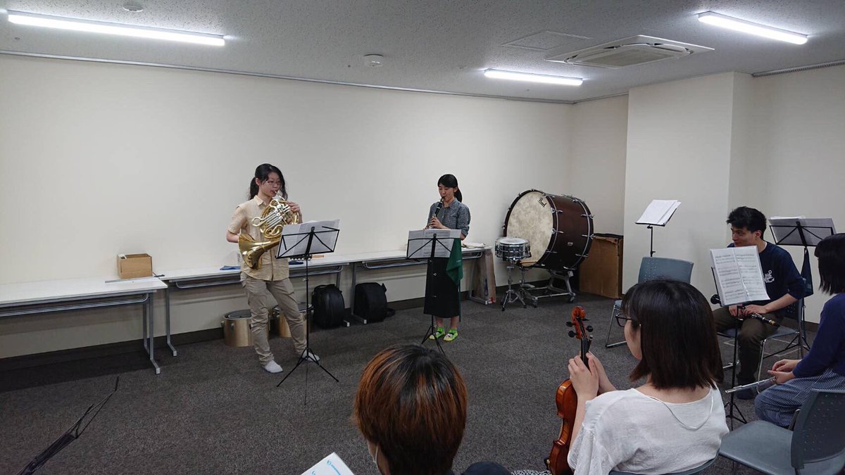 teikyoOrchestra's tweet photo. 本日アンサンブルコンサートを行いました☺️
プリキュアや蛍の光などジャンルを問わず演奏しました
アンサンブルコンサートでの反省を生かし定期演奏会でも頑張っていきます🥰🥰 https://t.co/OliU9FFPvB